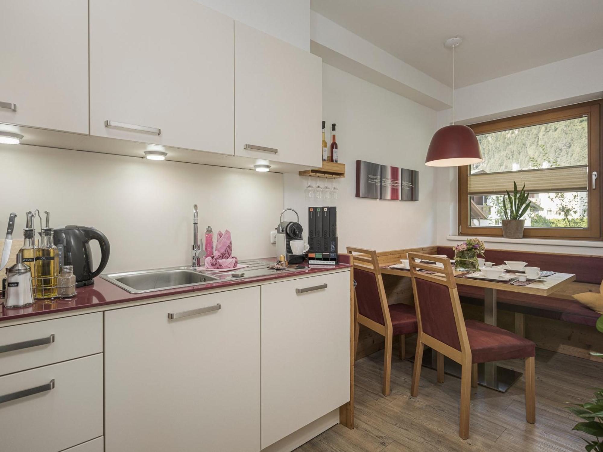 מאיירהופן Apart Central - Premium Mountain&Garden חדר תמונה